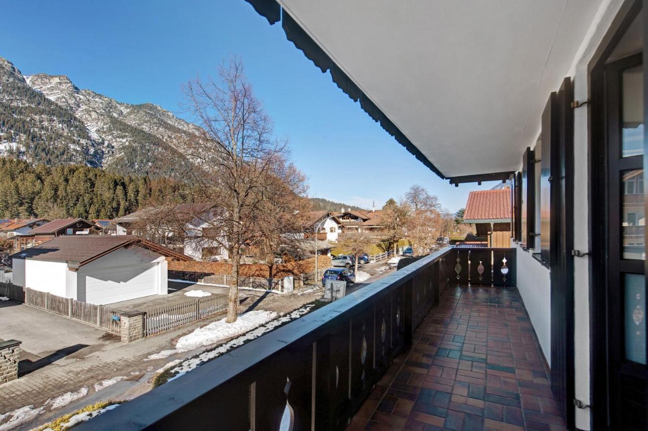 Fewo Christina Garmisch-Partenkirchen Bagian luar foto