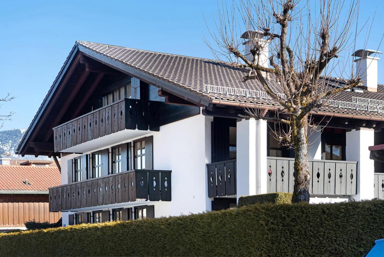 Fewo Christina Garmisch-Partenkirchen Bagian luar foto